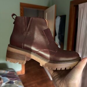 Gentle Souls by Kenneth Cole ankle boots